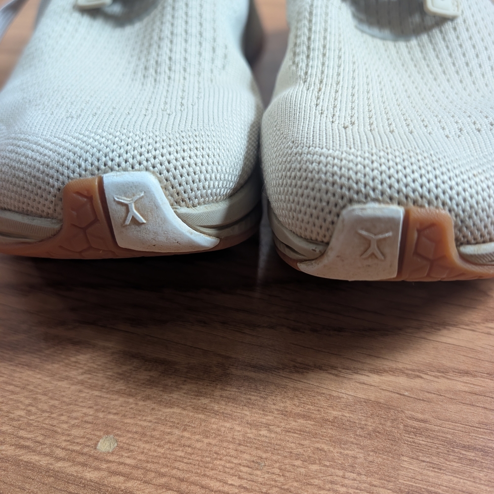 Cream Athletic Sneakers - Picture 4 of 5